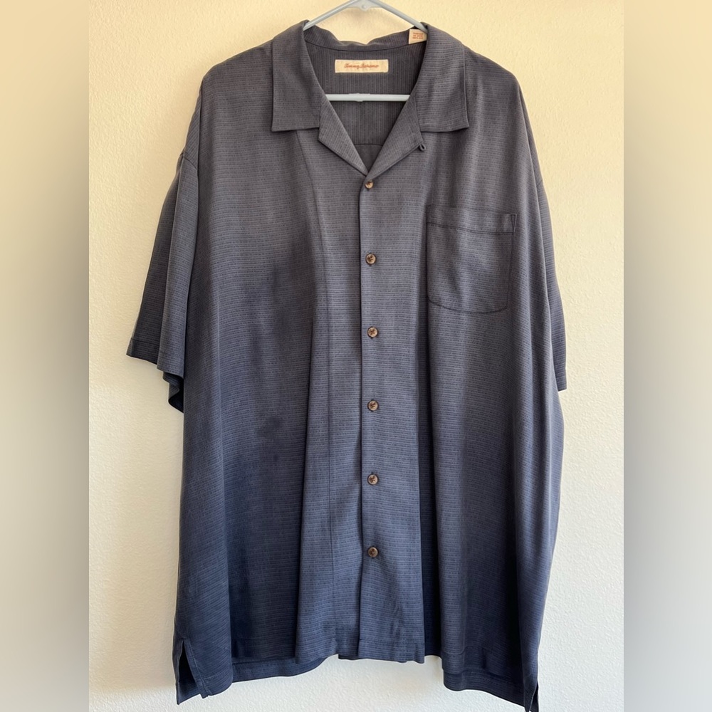 TOMMY BAHAMA BLACK SILK BUTTON DOWN